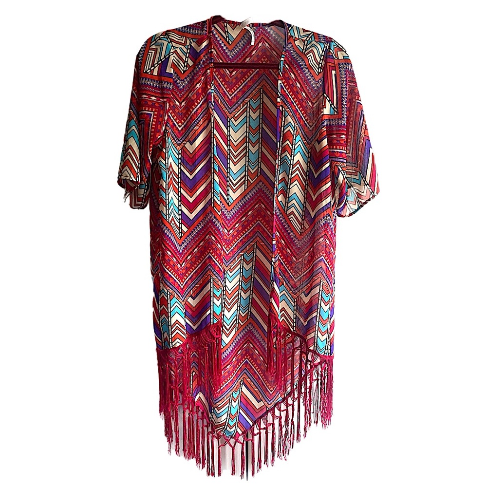 Live 4 Truth Women Red Kimono Size Medium in women’s Like New.